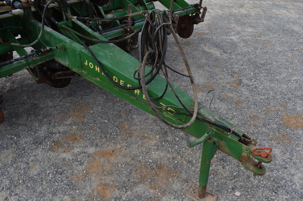 John Deere 7000 6 row 30" planter