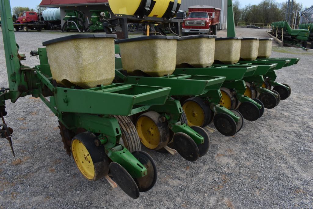 John Deere 7000 6 row 30" planter