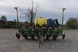 John Deere 7000 6 row 30" planter