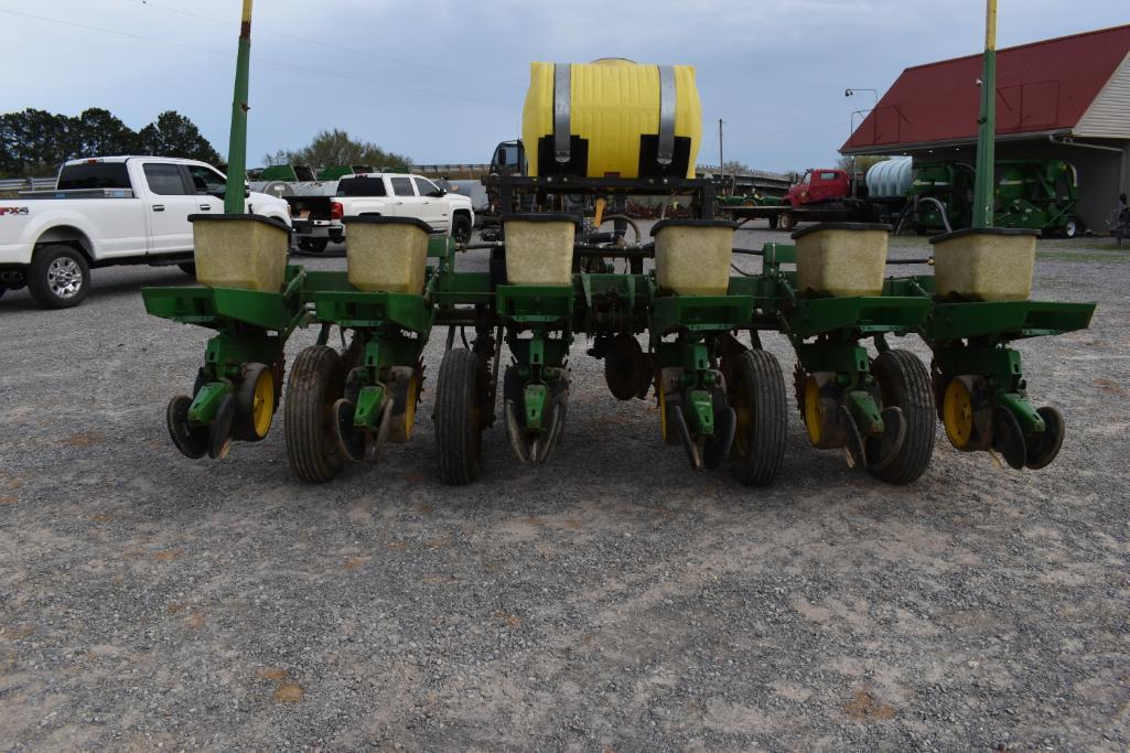 John Deere 7000 6 row 30" planter