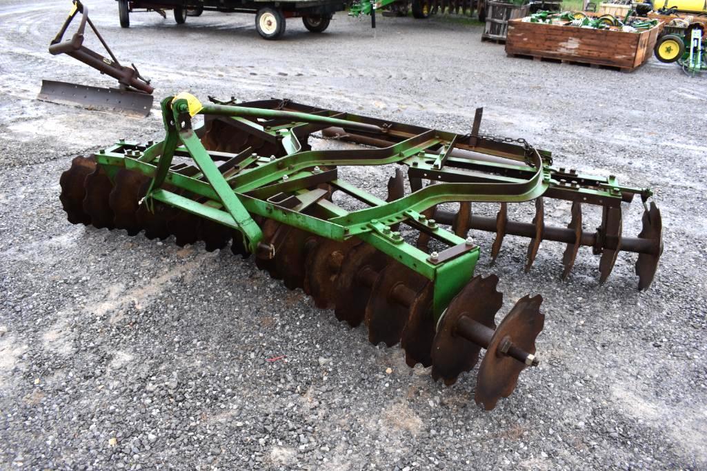 John Deere 8' 3-pt. disk