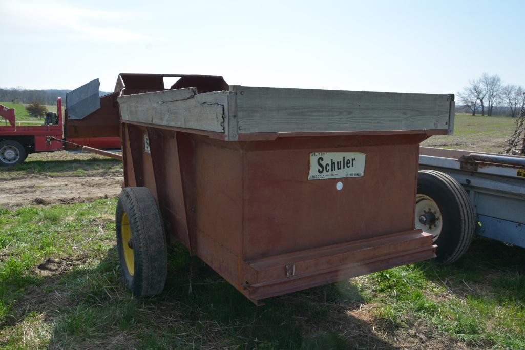 Schuler 120B feed wagon