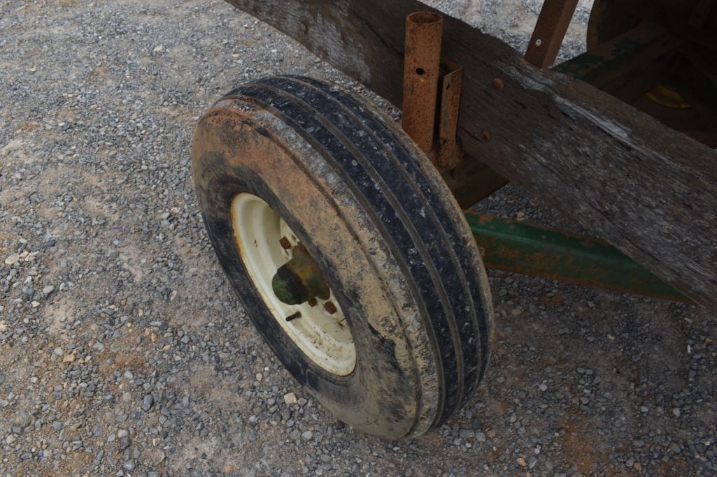 Hayrack on JD running gear