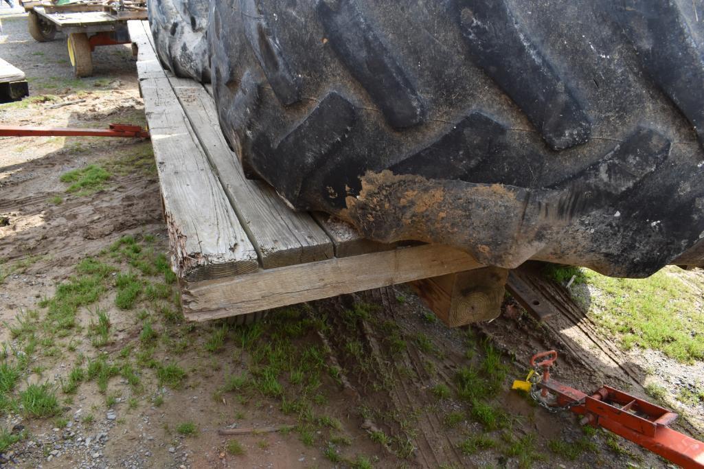 Hayrack on running gear