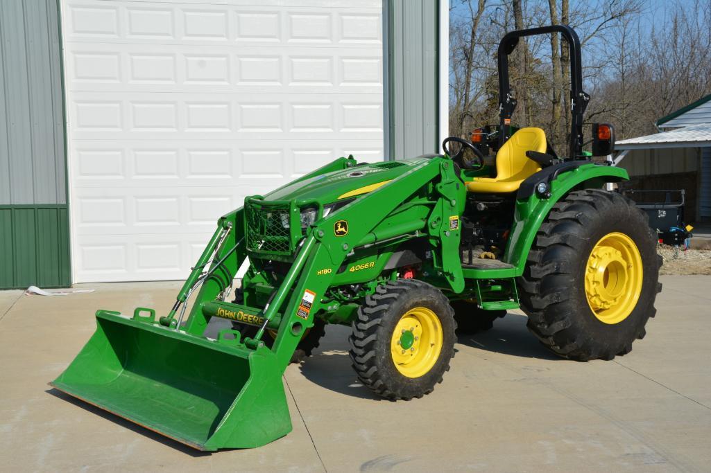 2016 John Deere 4066R MFWD tractor