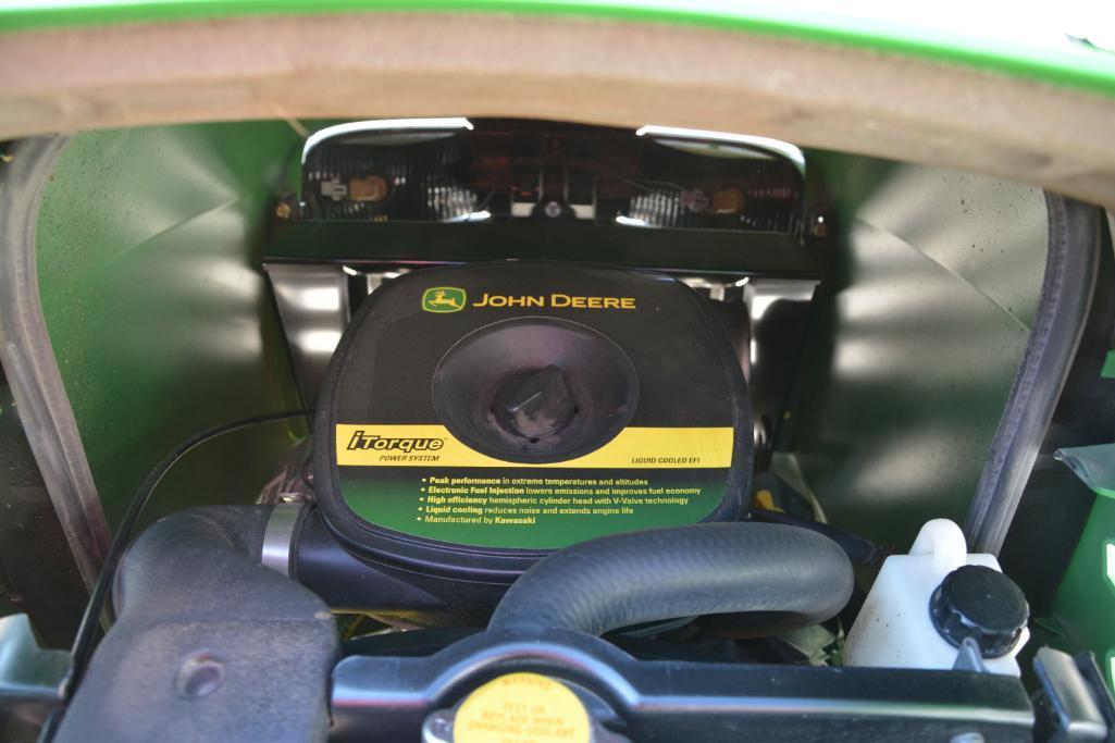 2011 John Deere X720 Ultimate riding lawn mower