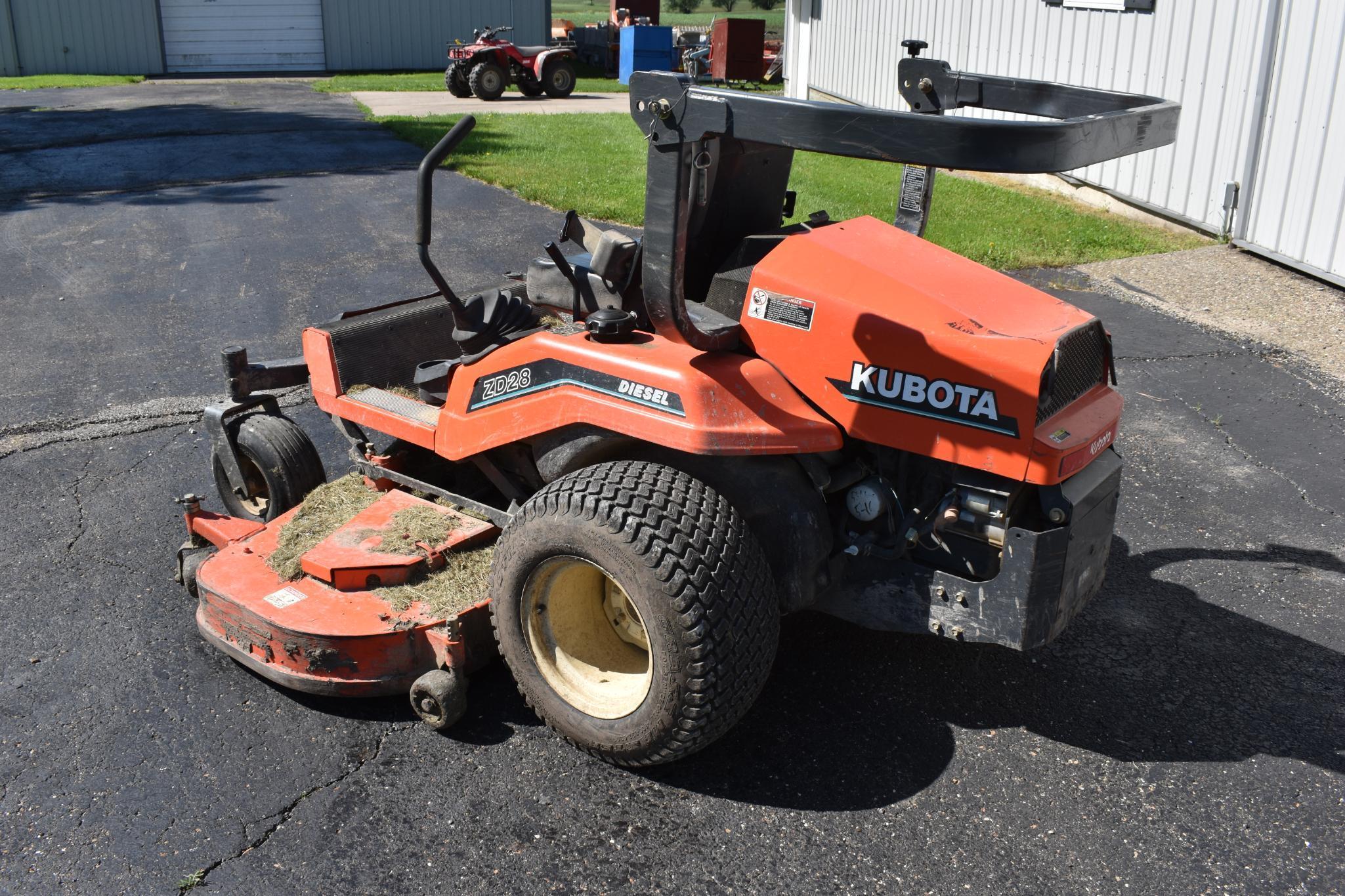 2004 Kubota ZD28 zero turn mower