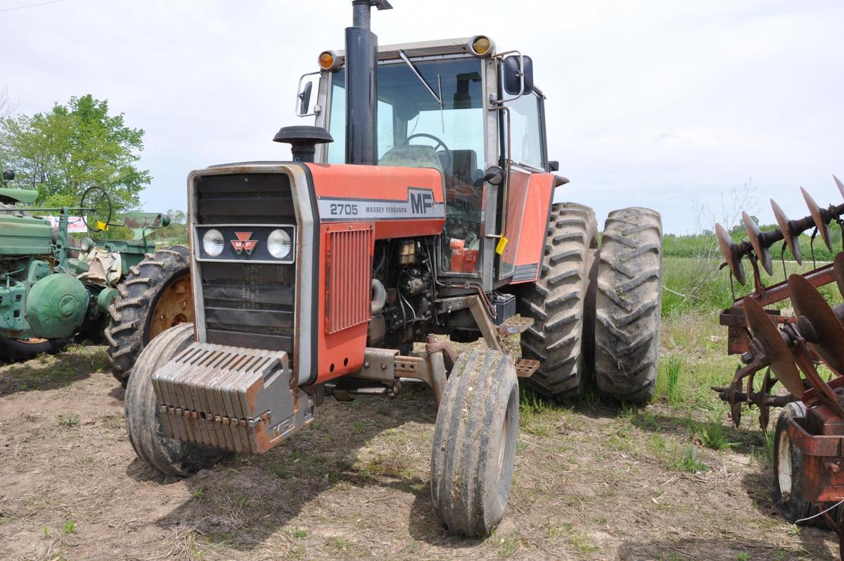 Massey Ferguson 2705 18.4-38 rear tires w/clamp-on duals