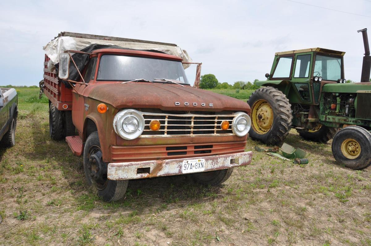 Dodge 500 grain truck