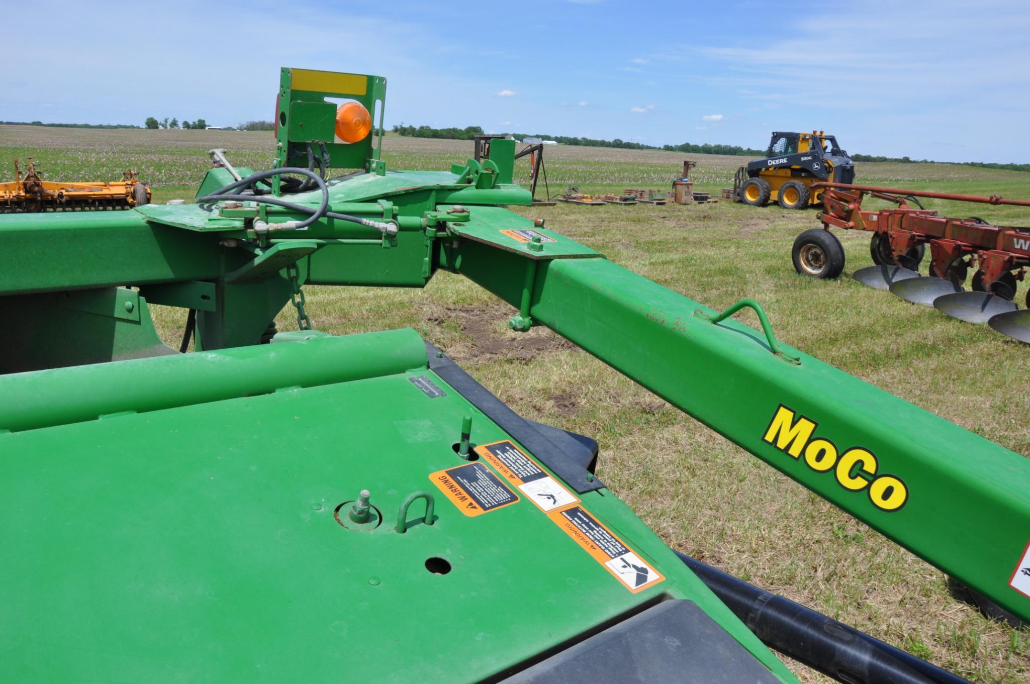 2002 John Deere 926 MoCo mower conditioner