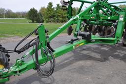 2017 John Deere 2730 11-shank disc-ripper