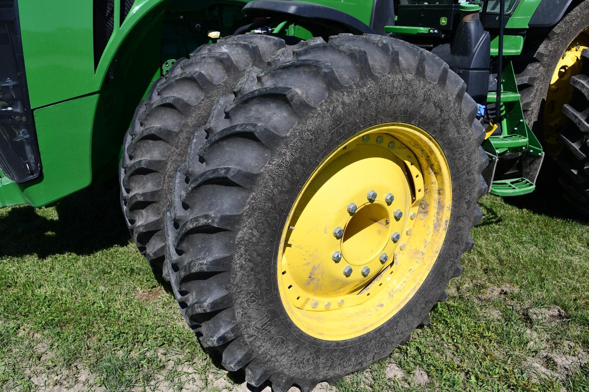 2018 John Deere 8295R MFWD tractor