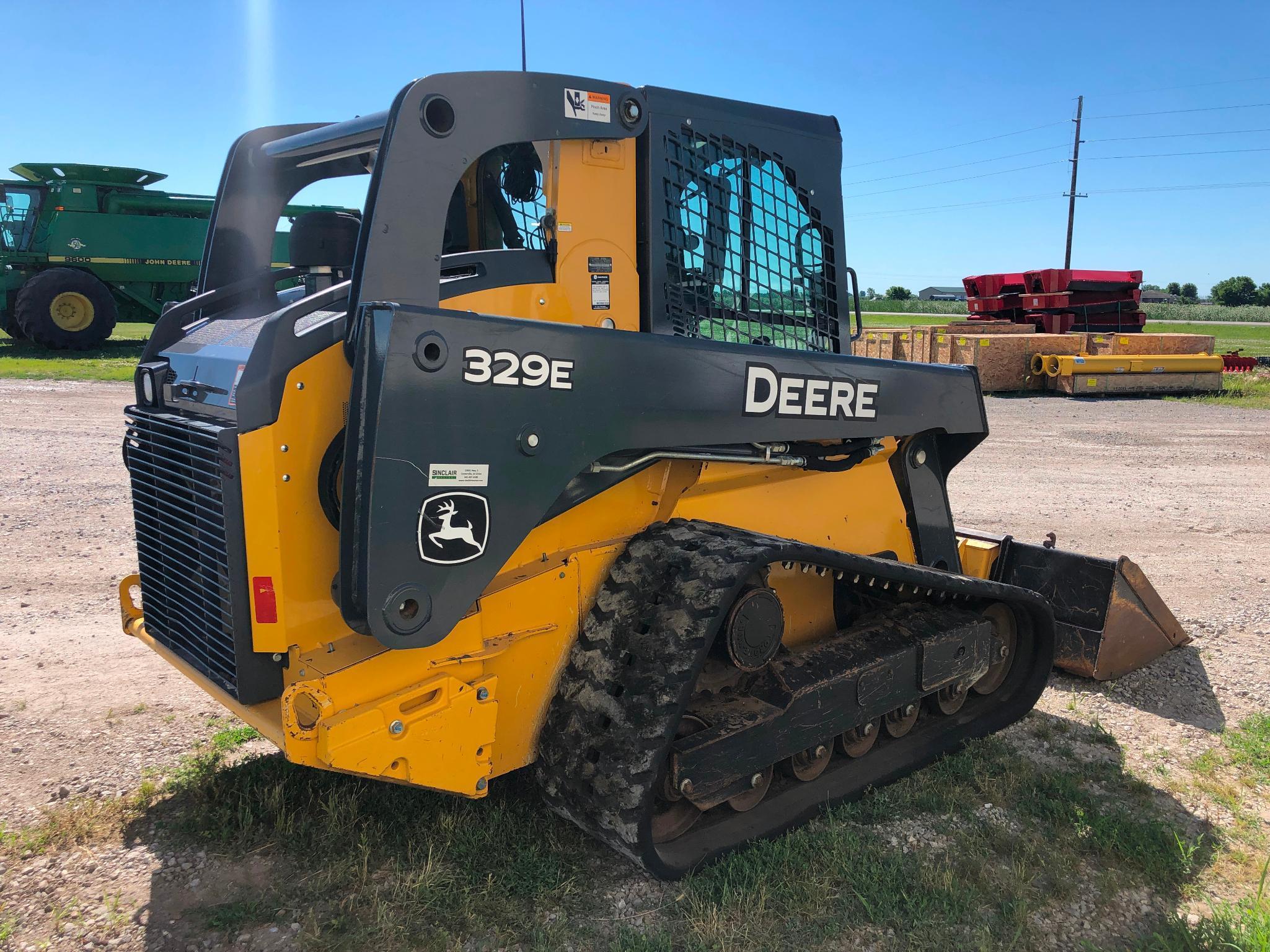 2016 John Deere 329E compact track loader