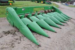 2011 John Deere 608C 8 row 30" corn head