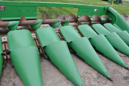 2011 John Deere 608C 8 row 30" corn head