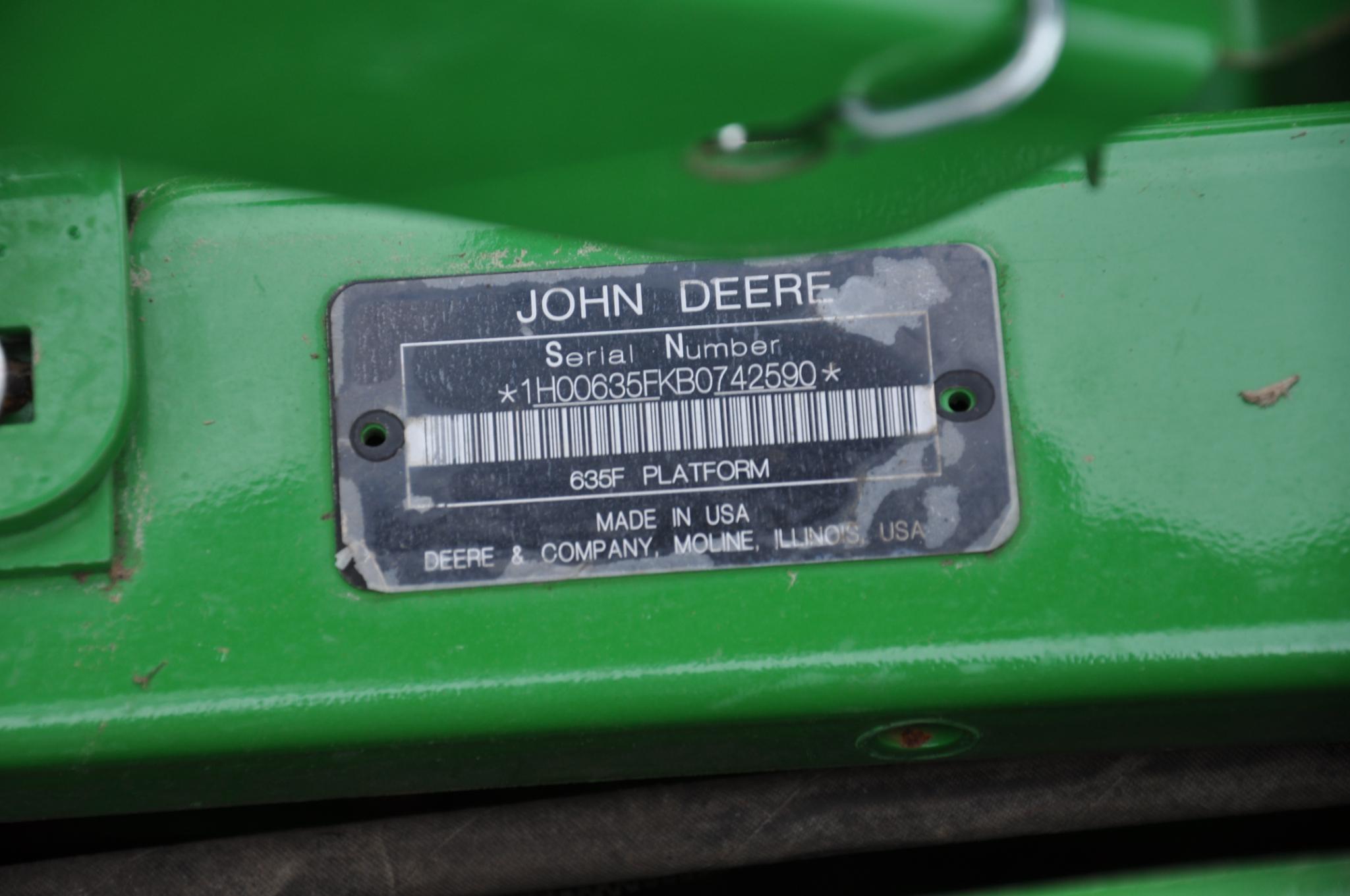 2011 John Deere 635F 35' HydraFlex platform