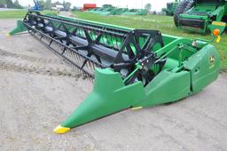 2005 John Deere 630F 30' HydraFlex platform