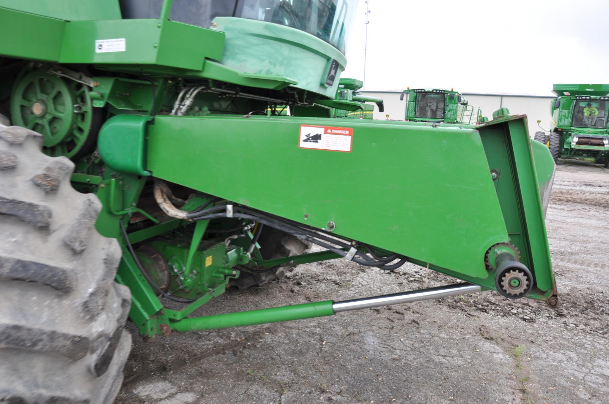 1993 John Deere 9500 2wd combine