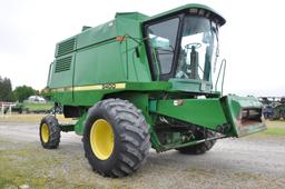 1993 John Deere 9400 2wd combine