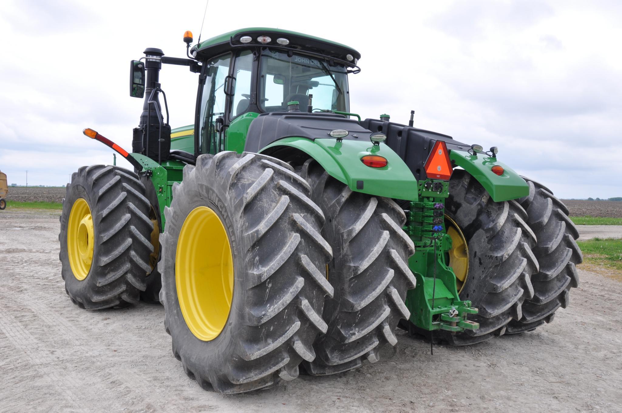 2018 John Deere 9470R 4WD tractor