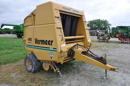 1993 Vermeer 605K round baler