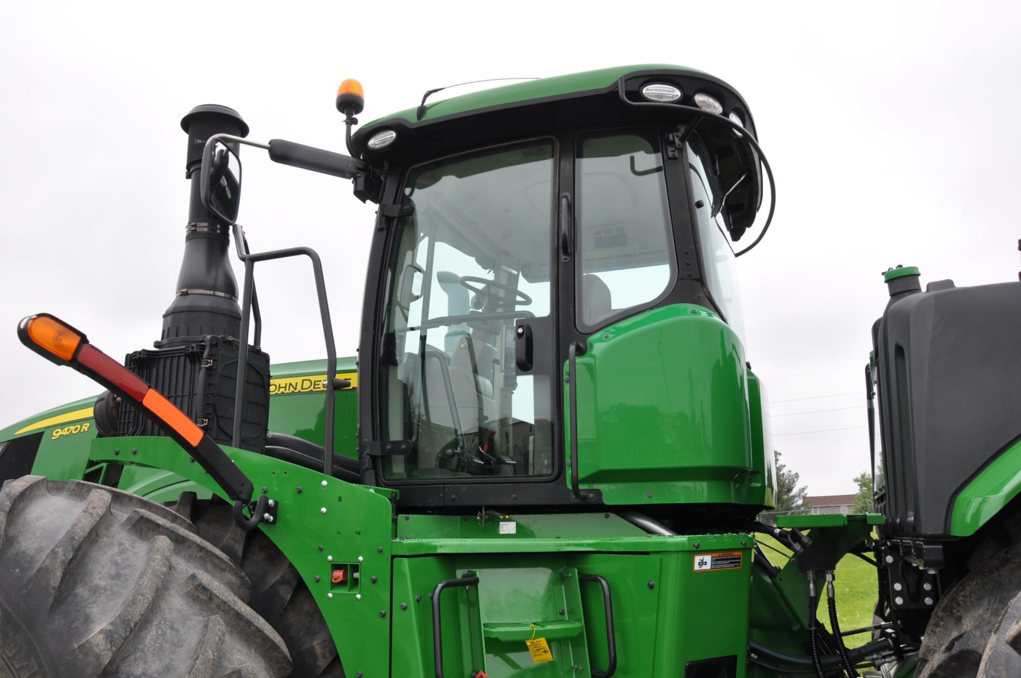 2017 John Deere 9470R 4WD tractor