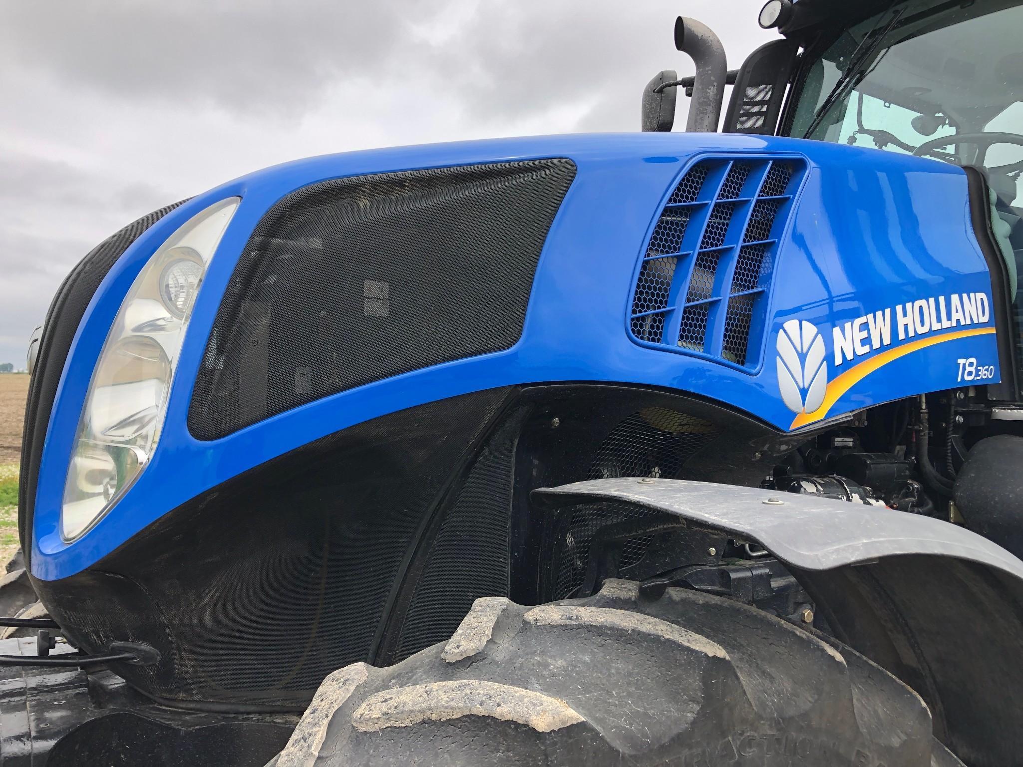 2013 New Holland T8.360 MFWD tractor