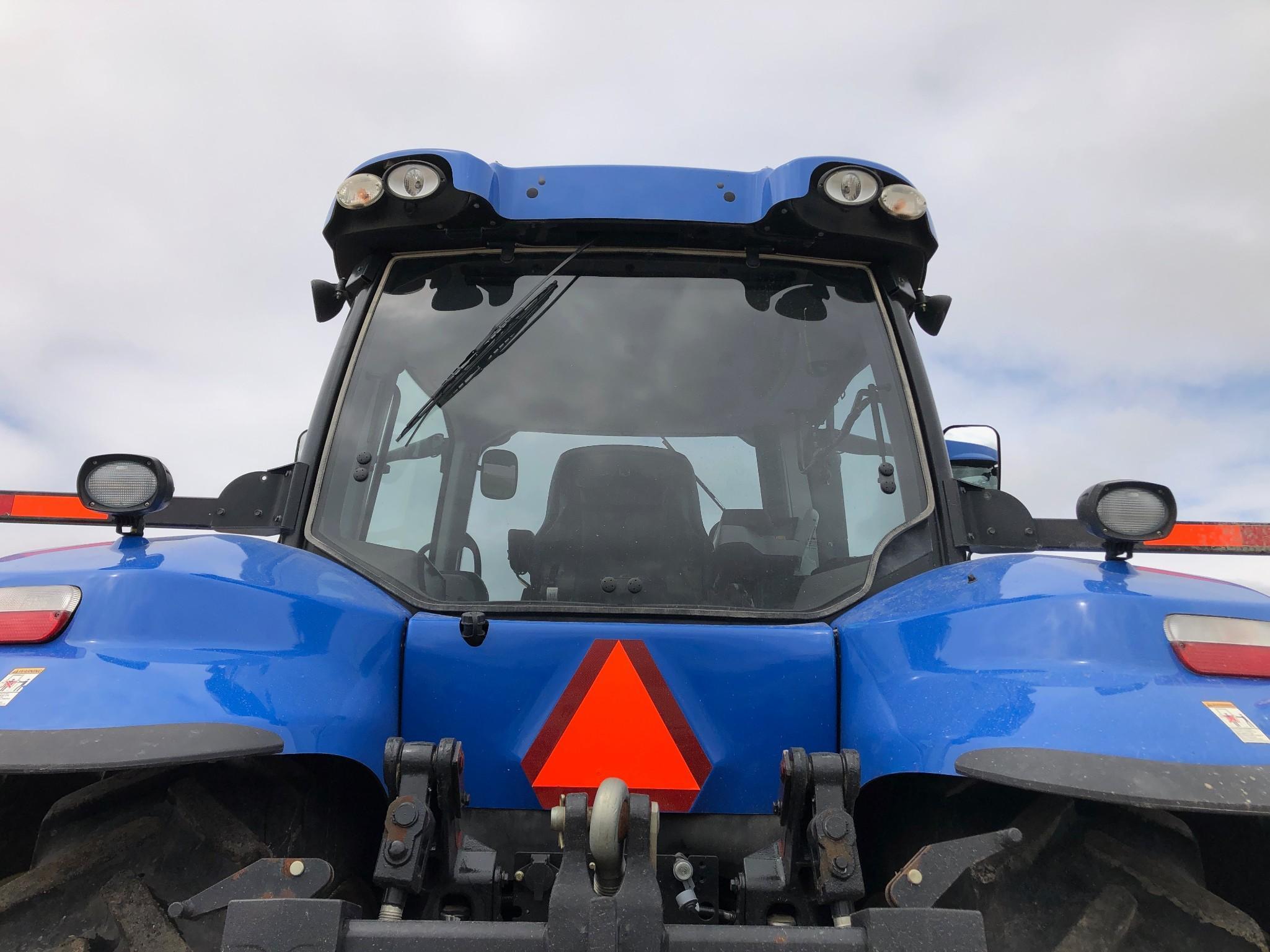 2013 New Holland T8.360 MFWD tractor