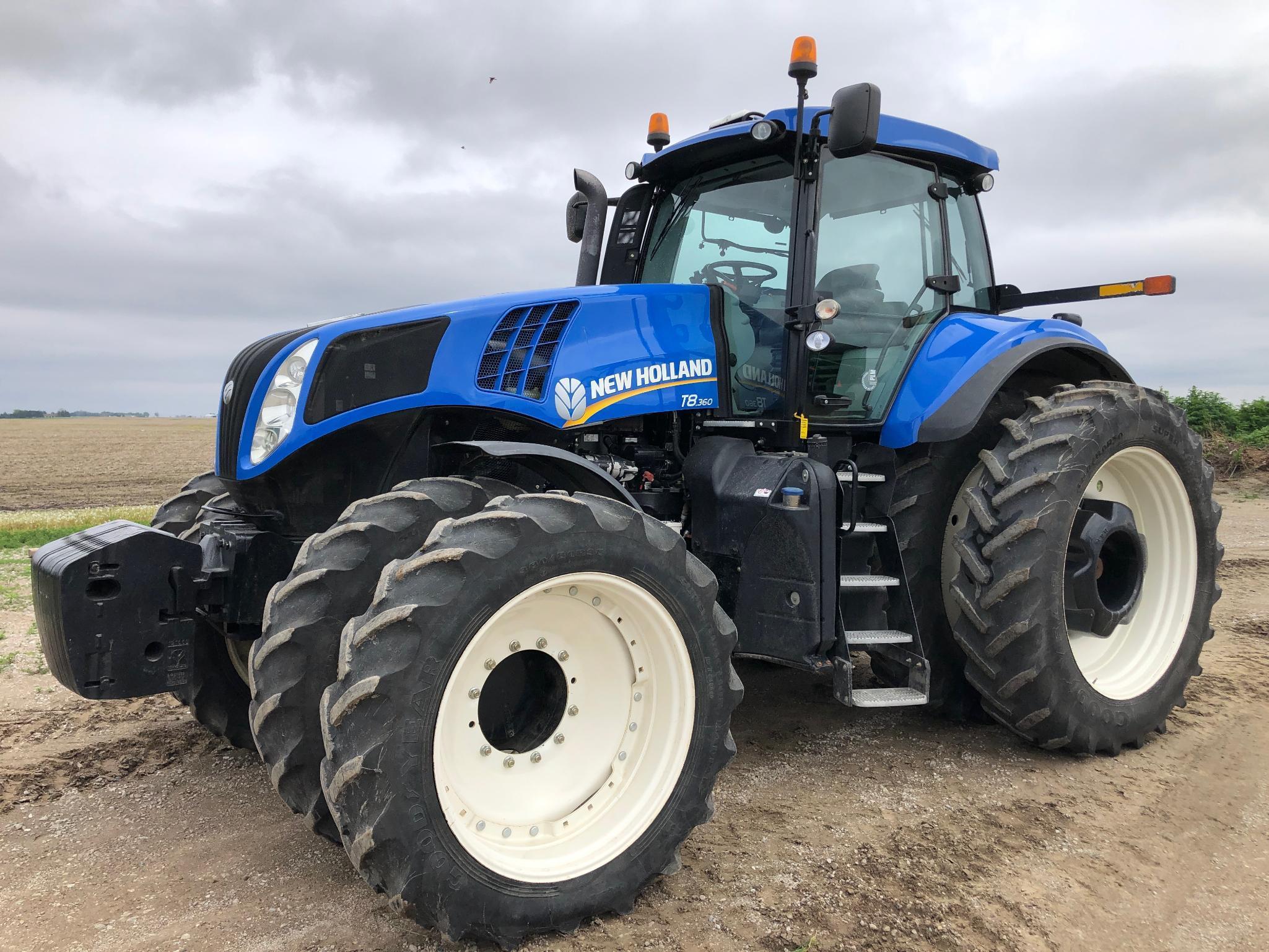 2013 New Holland T8.360 MFWD tractor