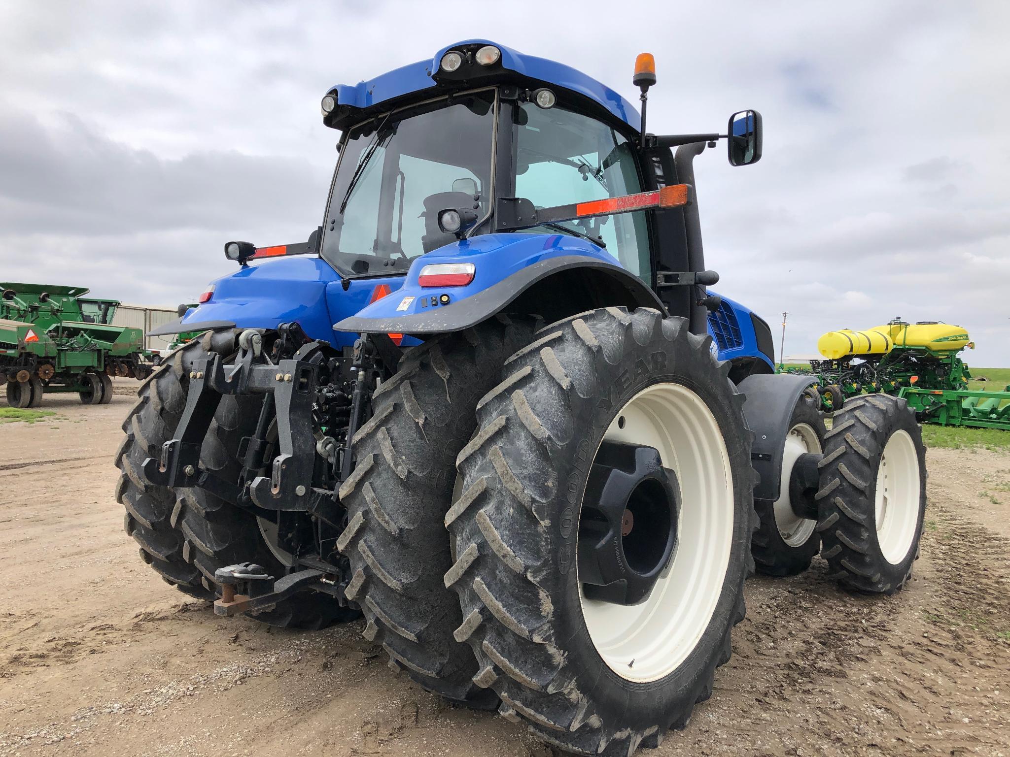 2013 New Holland T8.360 MFWD tractor