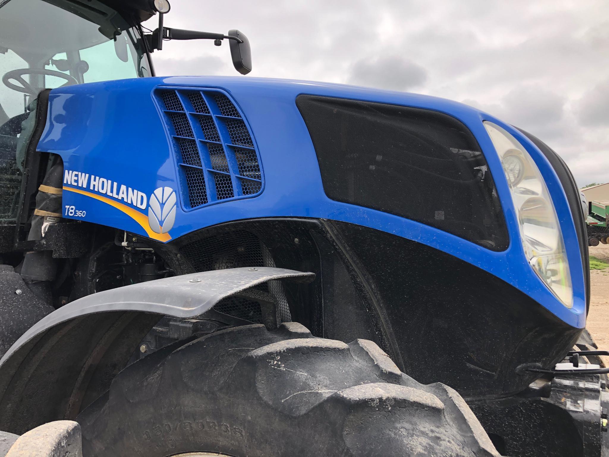 2013 New Holland T8.360 MFWD tractor