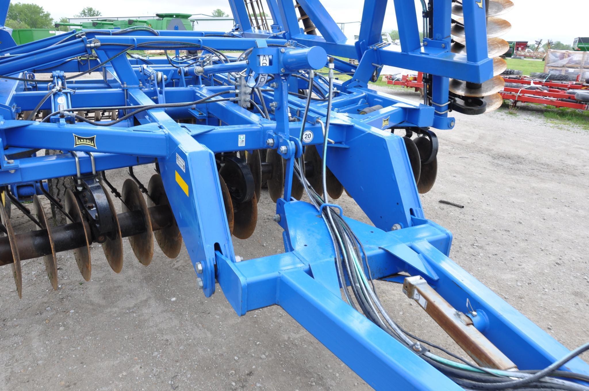 2012 Landoll 7431 33' VT Plus vertical tillage tool