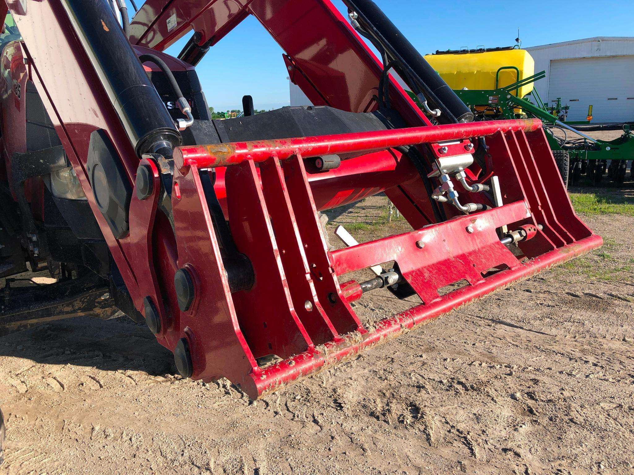 2015 Case IH Puma 185 MFWD tractor