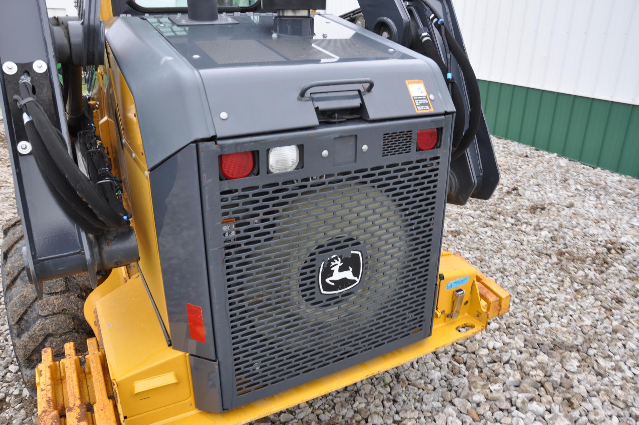 2017 John Deere 330G skid steer