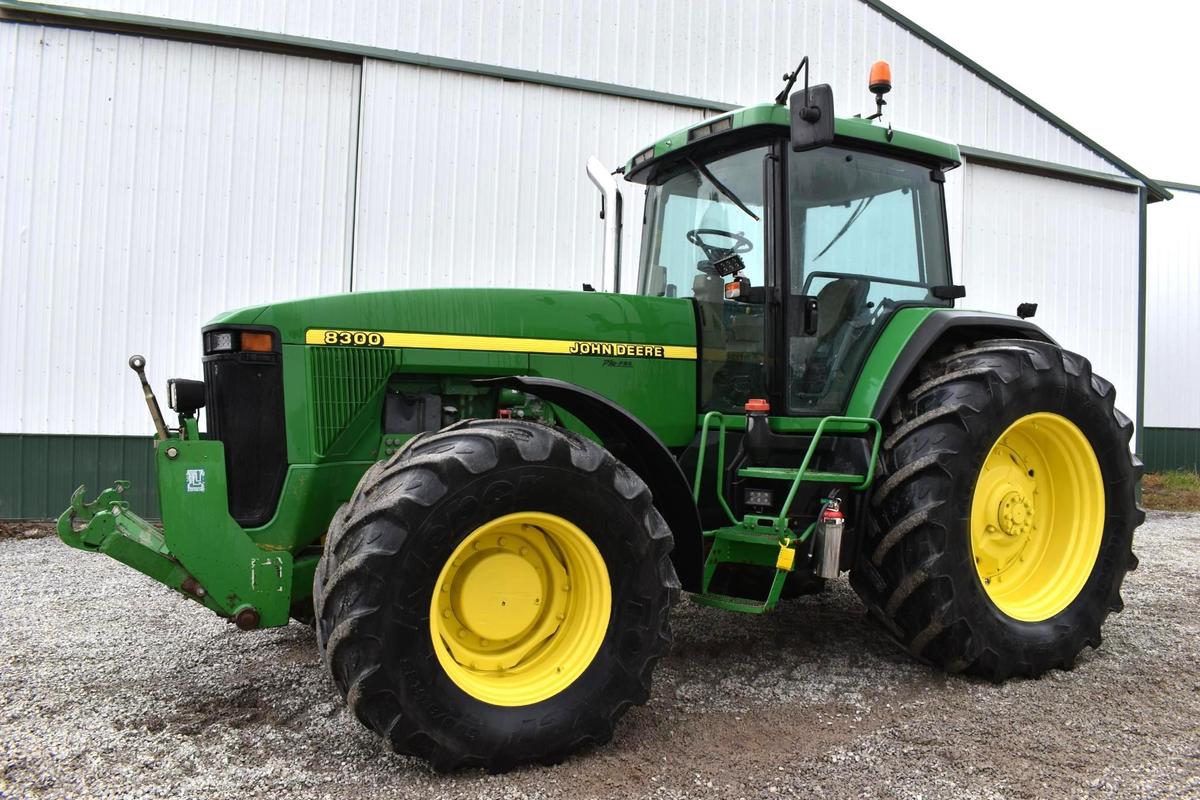 1998 John Deere 8300 MFWD tractor