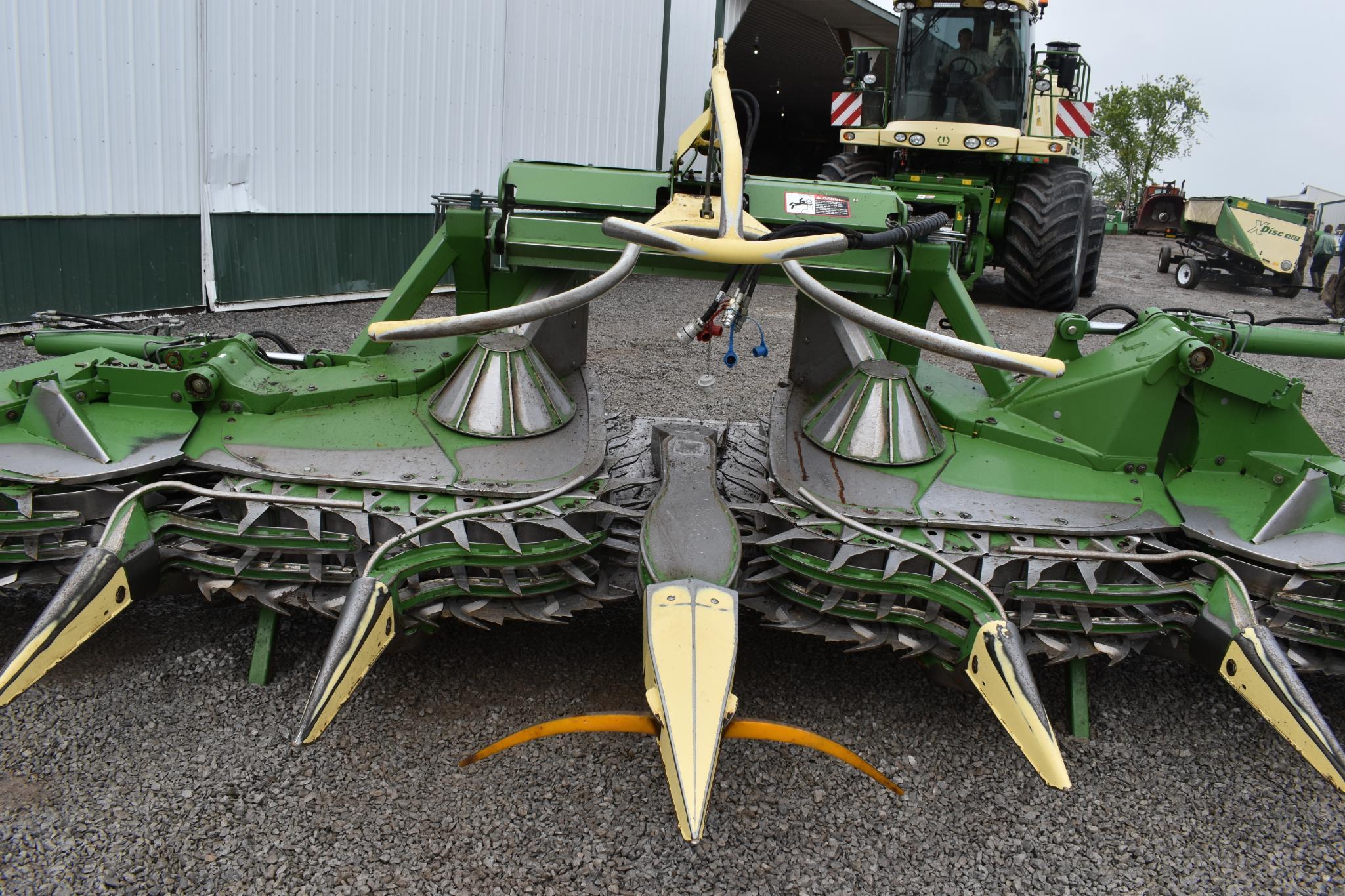 2014 Krone EasyCollect 753 10 row corn head