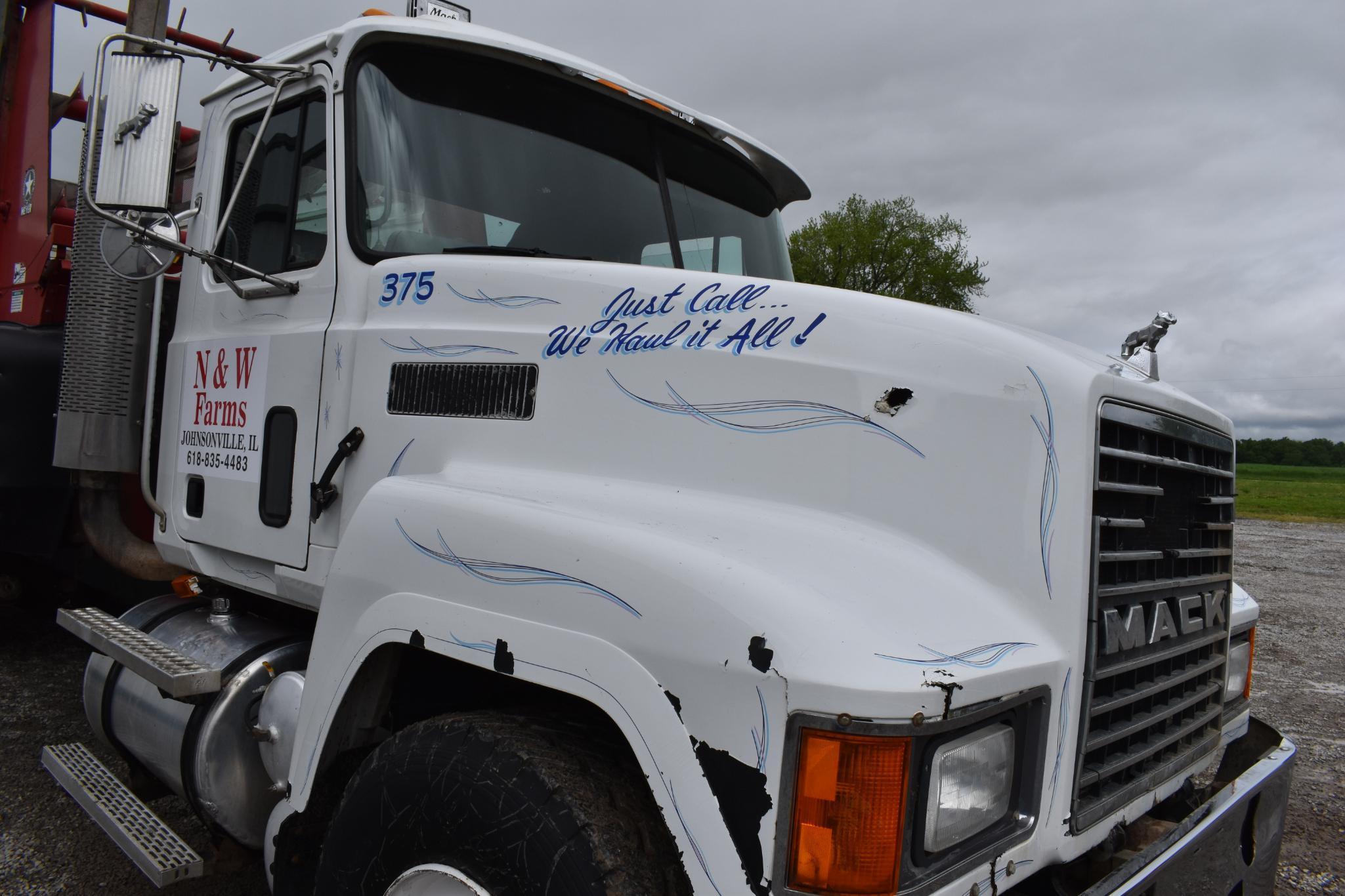 1998 Mack CH613 6x4 forage truck