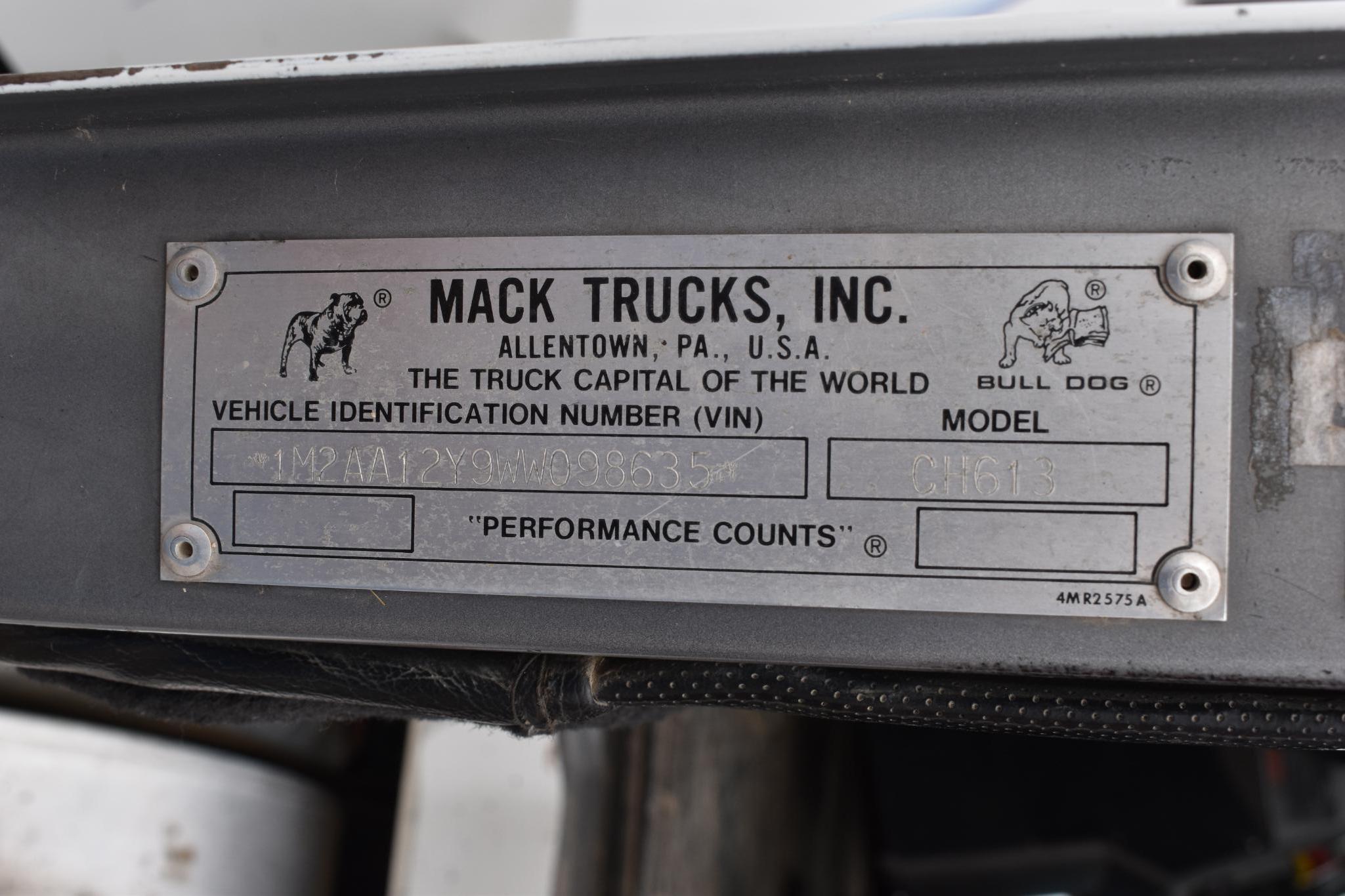 1998 Mack CH613 6x4 forage truck