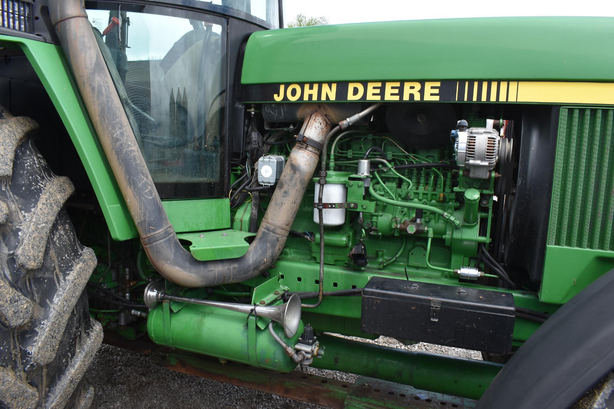 1992 John Deere 4955 MFWD tractor