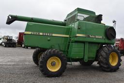 John Deere 6620 Turbo 4wd combine