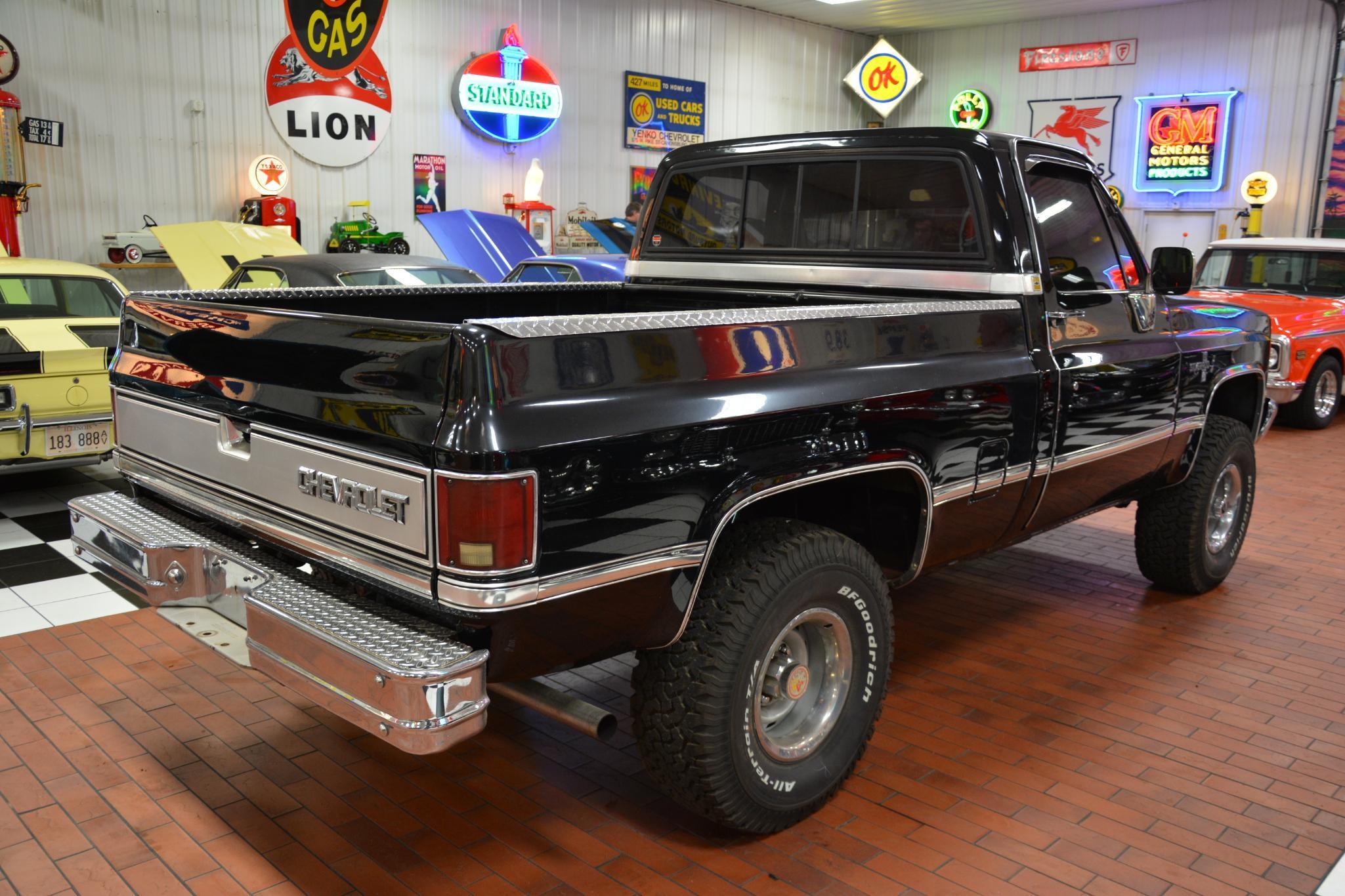 1987 Chevy Silverado 4wd pickup