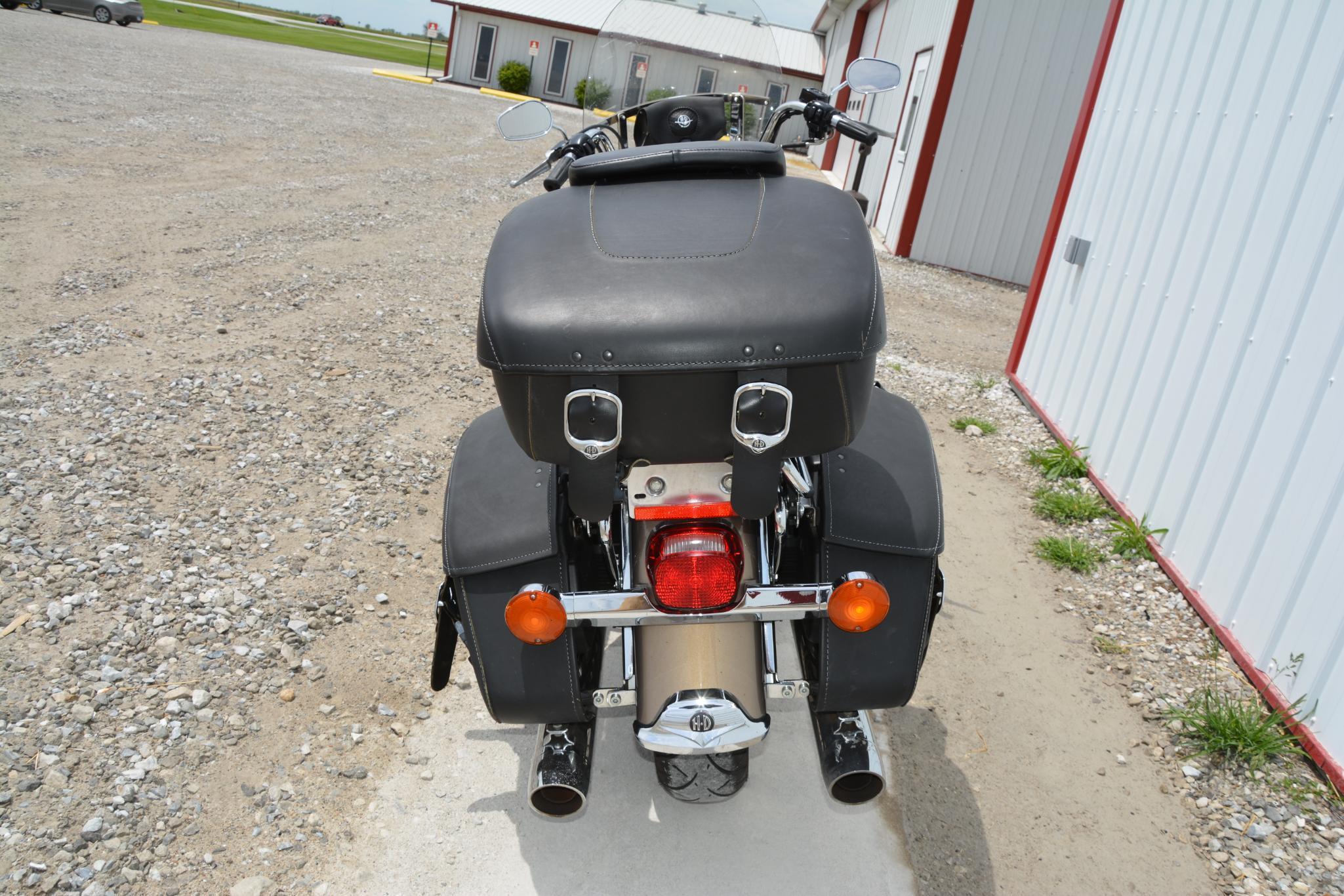 2004 Harley-Davidson FLH RCI