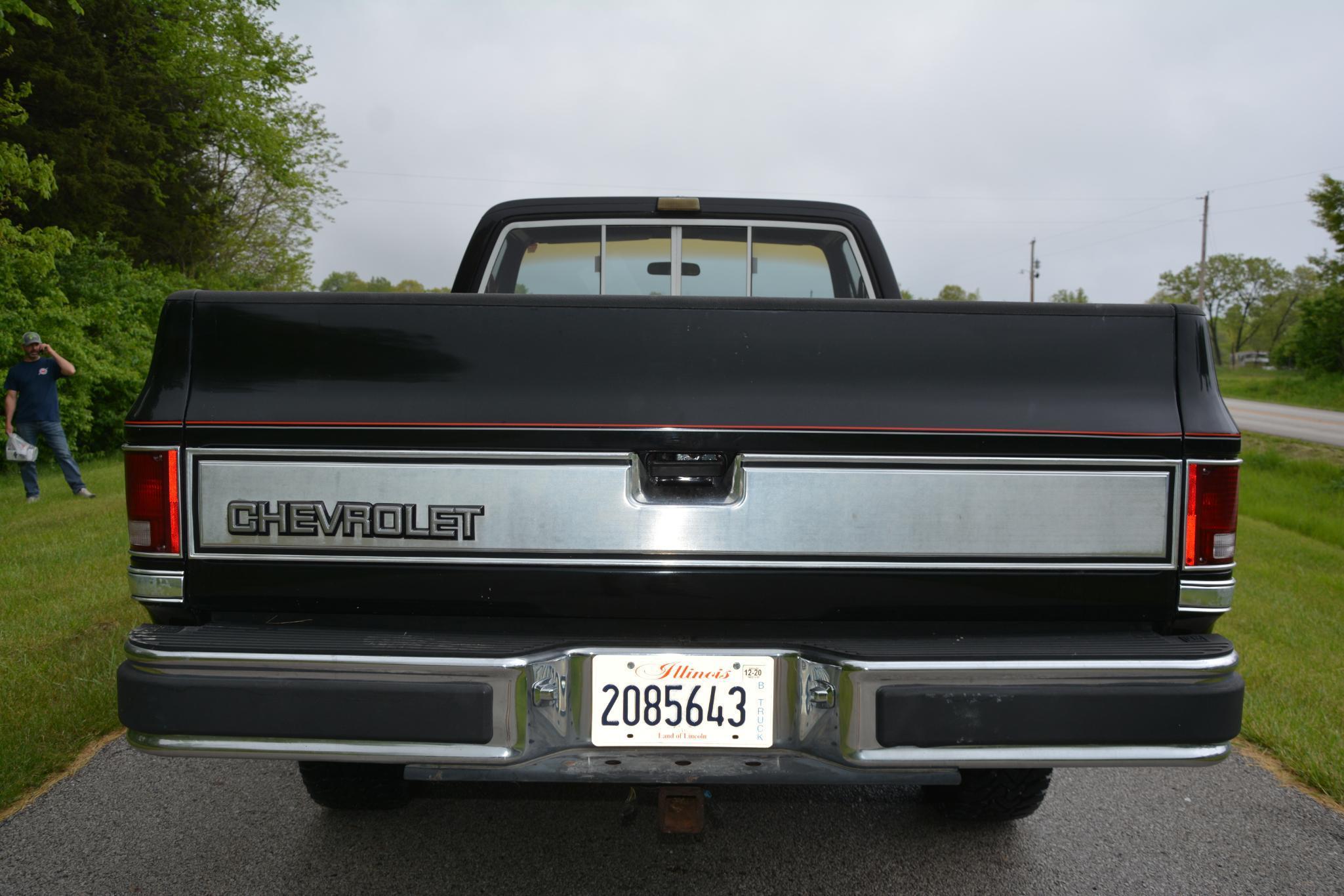 1987 Chevrolet C10 4wd pickup