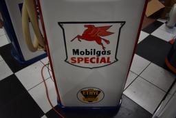 Wayne Mobilgas Special Model 80 Series 1T gas pump