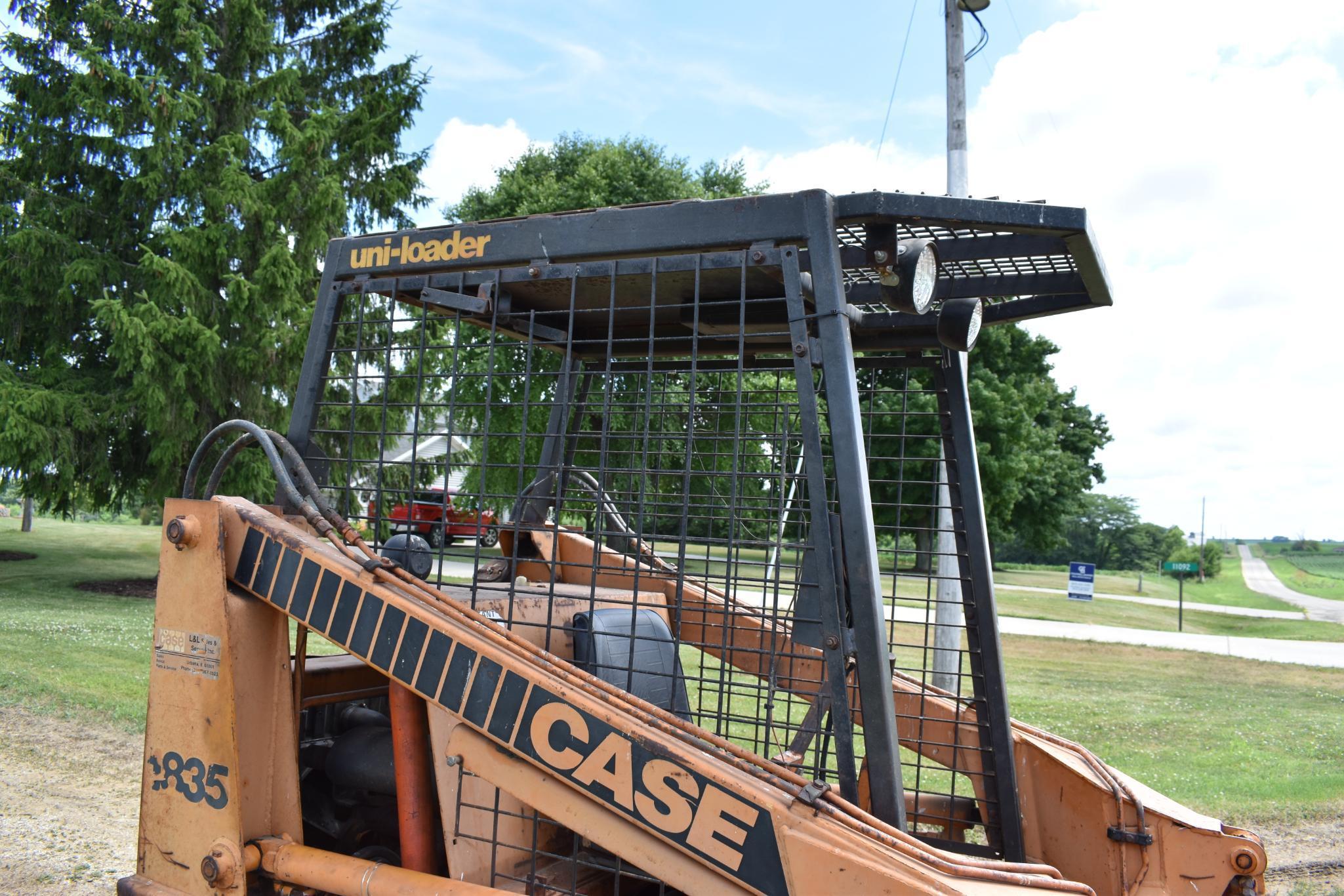 Case 1835 'Uni-Loader' skid steer