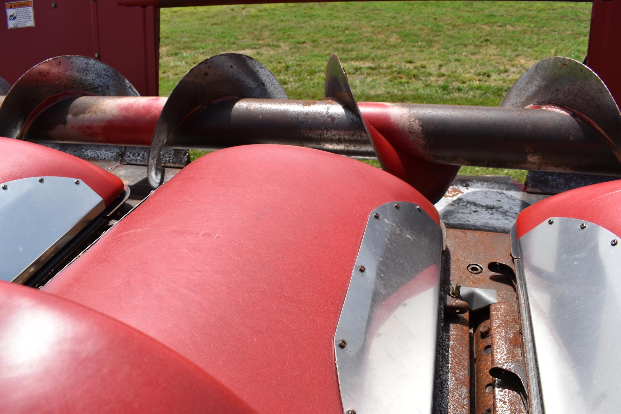 Case-IH 2208 8 row 30" corn head