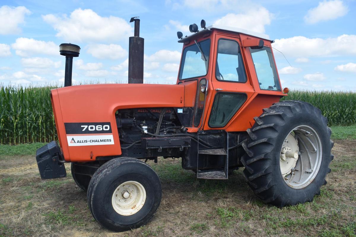 1979 Allis-Chalmers 7060 2wd tractor