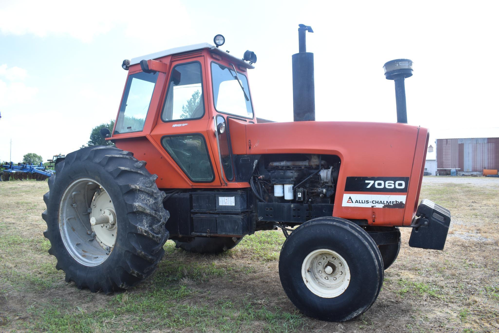 1979 Allis-Chalmers 7060 2wd tractor