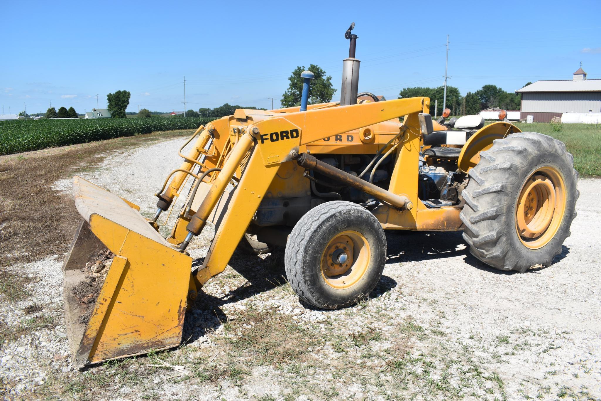 Ford 4500 2wd industrial tractor