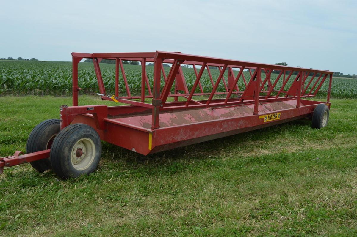 Meyer 24' portable hay/forage feeder